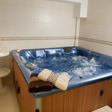 Astrea Hotel