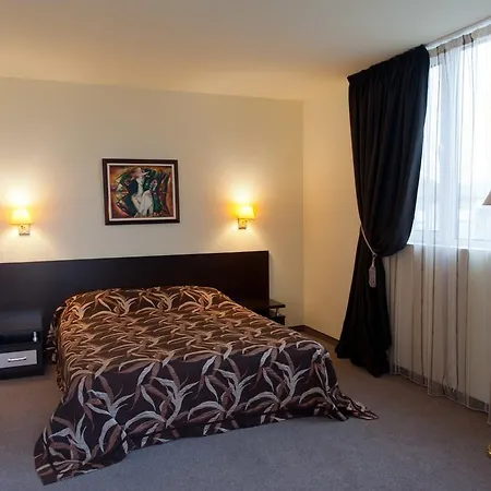 Hotel Astrea 3*