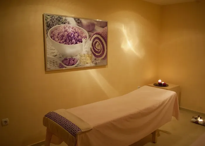 Хотел астрeя